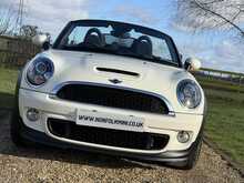 2013 (63) Mini Roadster Cooper (Chili Pack)