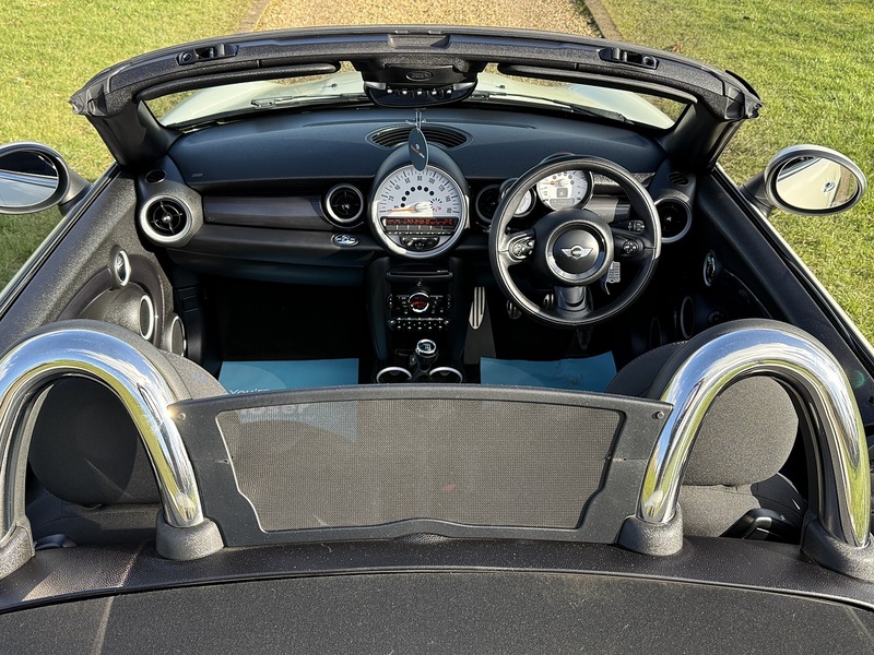 MINI Cooper S Convertible 1.6 Manual Petrol