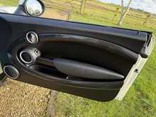 2013 (63) Mini Roadster Cooper (Chili Pack)