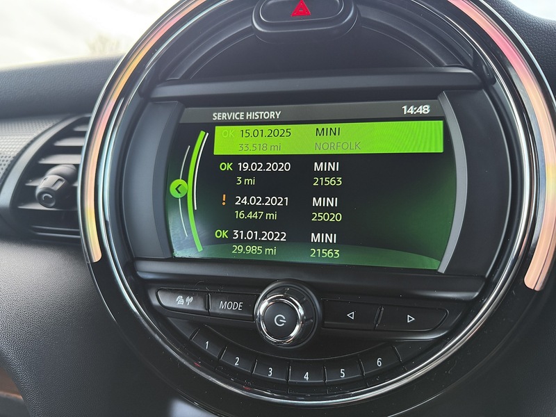 MINI 1.5 Cooper Sport Hatchback 5dr Petrol Steptronic Euro 6 (s/s) (136 ps)