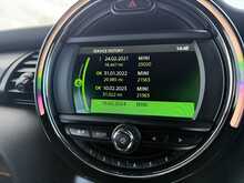 2020 (20) Mini Cooper Sport 5 Door Auto