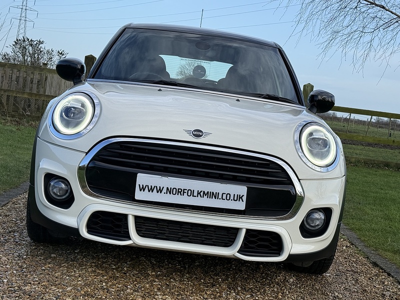 MINI 1.5 Cooper Sport Hatchback 5dr Petrol Steptronic Euro 6 (s/s) (136 ps)
