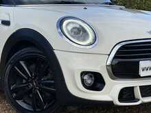 2020 (20) Mini Cooper Sport 5 Door Auto