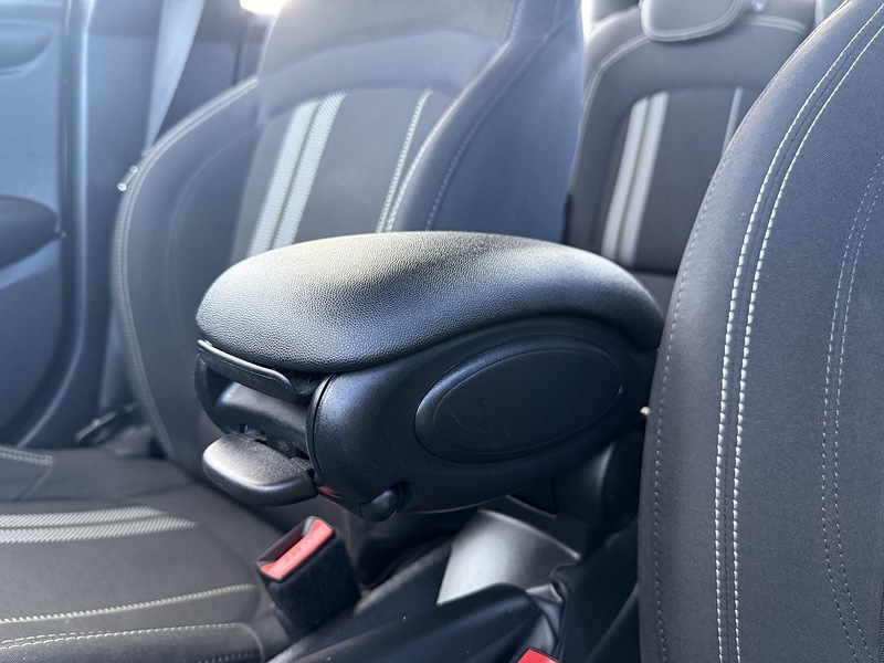 MINI 1.5 Cooper Sport Hatchback 5dr Petrol Steptronic Euro 6 (s/s) (136 ps)