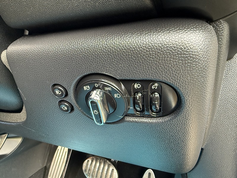 MINI 1.5 Cooper Sport Hatchback 5dr Petrol Steptronic Euro 6 (s/s) (136 ps)