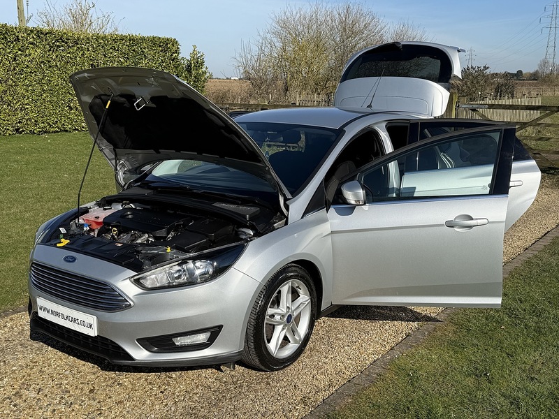 Ford 1.5 TDCi Zetec Hatchback 5dr Diesel Manual Euro 6 (s/s) (120 ps)