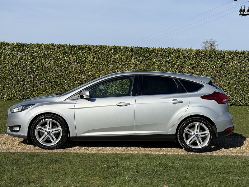 Ford 1.5 TDCi Zetec Hatchback 5dr Diesel Manual Euro 6 (s/s) (120 ps)