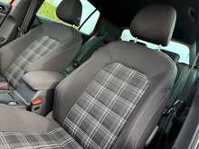 2015 (65) Volkswagen Golf 2.0 TDI GTD Tech