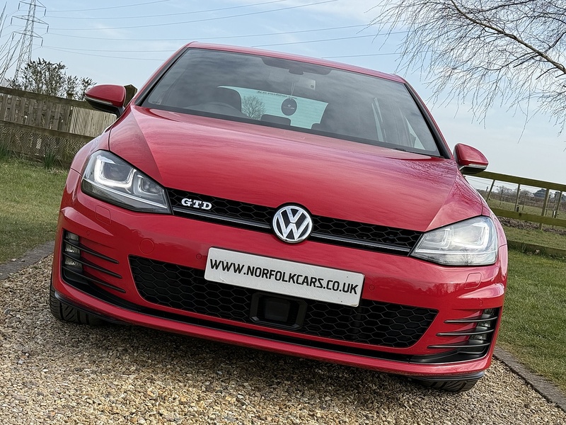 Volkswagen 2.0 TDI BlueMotion Tech GTD Hatchback 5dr Diesel Manual Euro 6 (s/s) (184 ps)