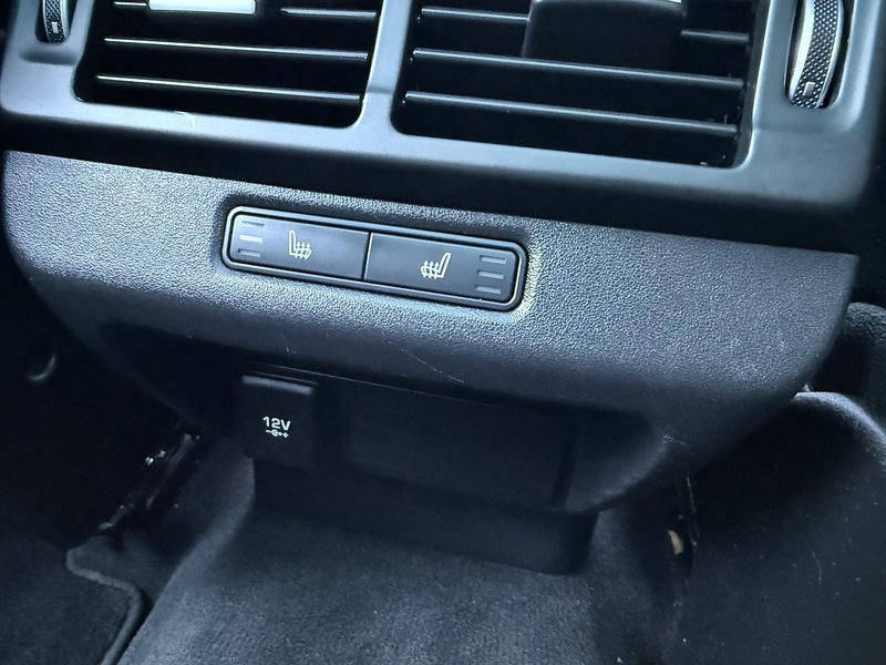 Land Rover 2.0 D180 R-Dynamic HSE SUV 5dr Diesel Auto 4WD Euro 6 (s/s) (180 ps)