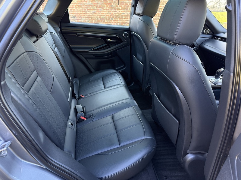 Land Rover 2.0 D180 R-Dynamic HSE SUV 5dr Diesel Auto 4WD Euro 6 (s/s) (180 ps)