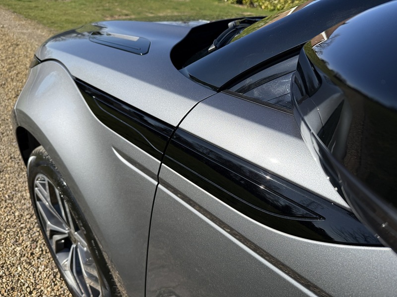 Land Rover 2.0 D180 R-Dynamic HSE SUV 5dr Diesel Auto 4WD Euro 6 (s/s) (180 ps)