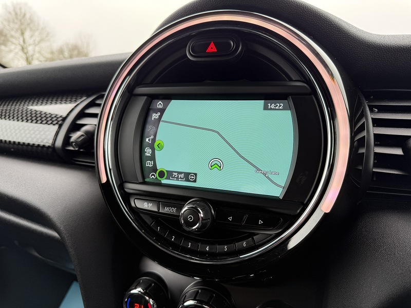 MINI 2.0 Cooper S Sport Hatchback 3dr Petrol Steptronic Euro 6 (s/s) (192 ps)