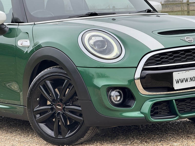 MINI 2.0 Cooper S Sport Hatchback 3dr Petrol Steptronic Euro 6 (s/s) (192 ps)