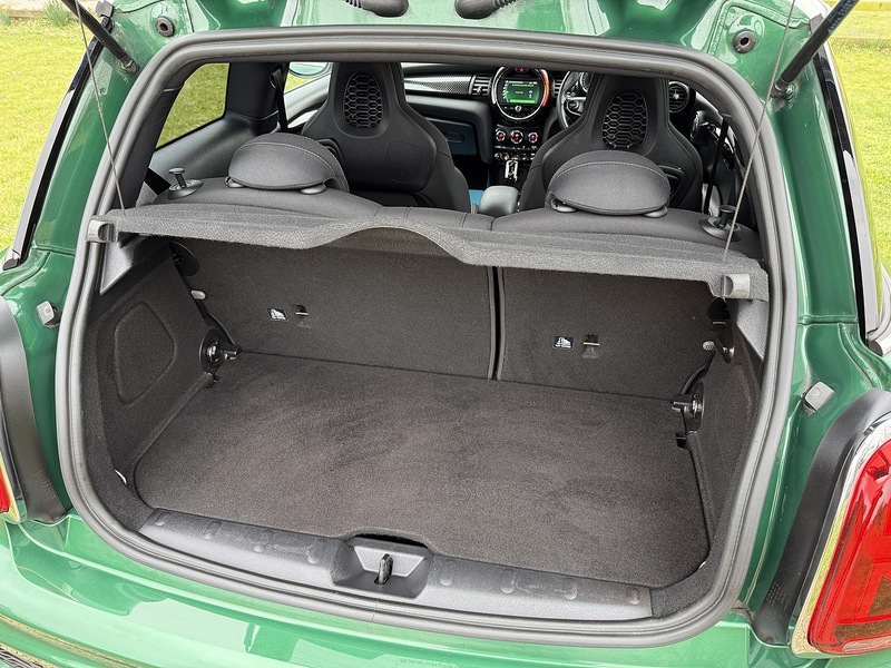 MINI 2.0 Cooper S Sport Hatchback 3dr Petrol Steptronic Euro 6 (s/s) (192 ps)