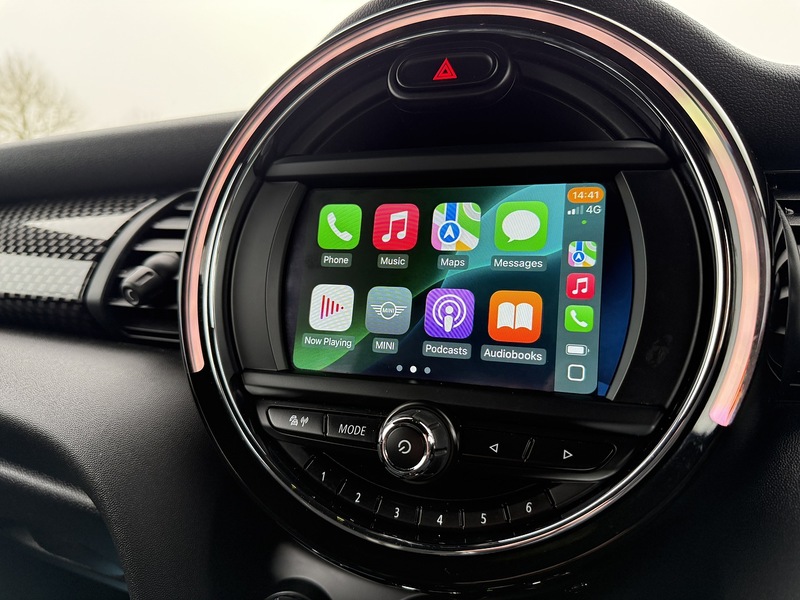 MINI 2.0 Cooper S Sport Hatchback 3dr Petrol Steptronic Euro 6 (s/s) (192 ps)