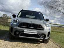 2020 (70) Mini Countryman Cooper S Classic