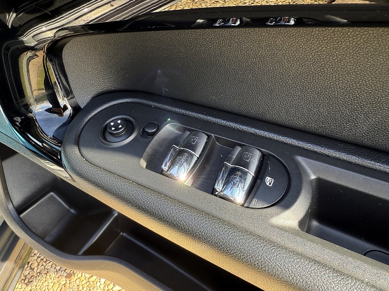 MINI 2.0 Cooper S Classic SUV 5dr Petrol Steptronic Euro 6 (s/s) (178 ps)