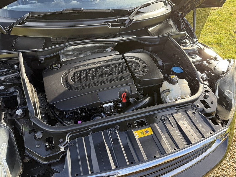 MINI 1.6 Cooper D SUV 5dr Diesel Manual Euro 5 (s/s) (112 ps)