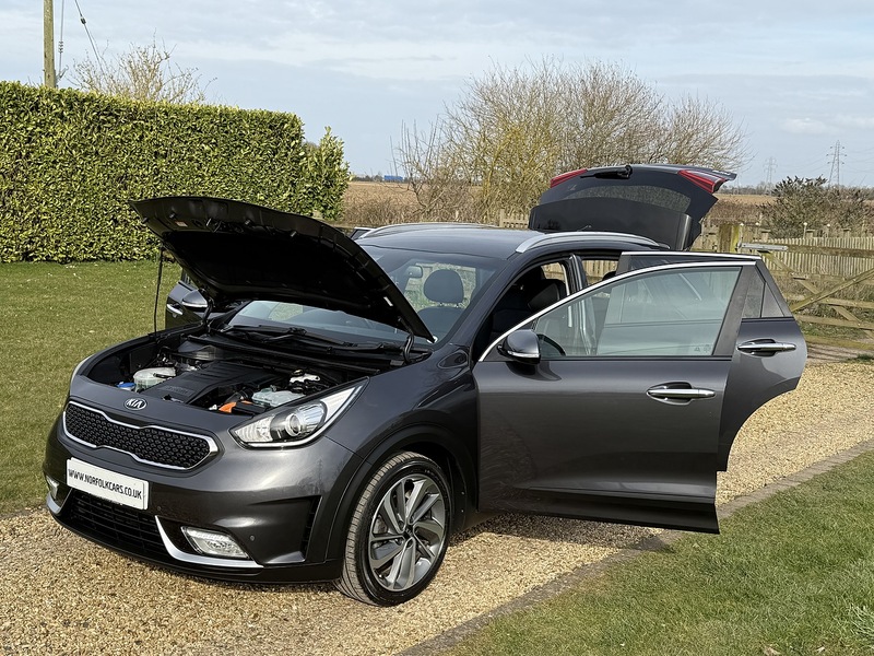 Kia h GDi 3 SUV 1.6 Automatic Petrol Hybrid