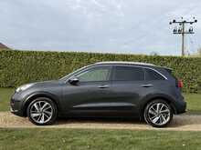 2018 (18) Kia Niro Gdi 3 Auto Hybrid