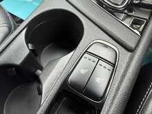 2018 (18) Kia Niro Gdi 3 Auto Hybrid