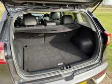 2018 (18) Kia Niro Gdi 3 Auto Hybrid