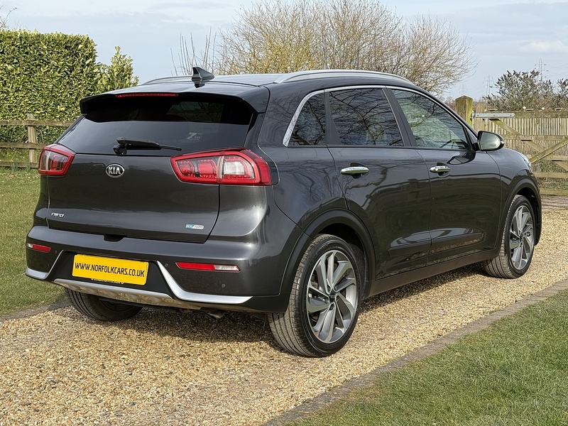 Kia h GDi 3 SUV 1.6 Automatic Petrol Hybrid