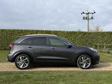 2018 (18) Kia Niro Gdi 3 Auto Hybrid