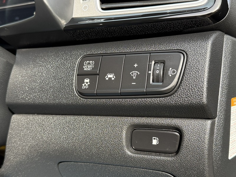 Kia h GDi 3 SUV 1.6 Automatic Petrol Hybrid