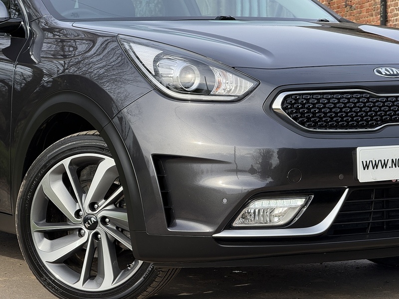Kia h GDi 3 SUV 1.6 Automatic Petrol Hybrid
