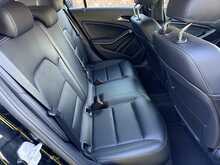 2016 (65) Mercedez Benz A180d SE 5 Door