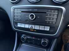 2016 (65) Mercedez Benz A180d SE 5 Door