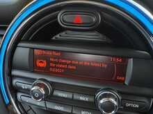 2016 (16) Mini Cooper 5 Door Auto