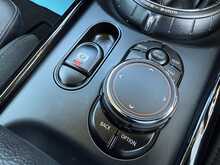 2018 (18) Mini Clubman Cooper S (Chili Pack)