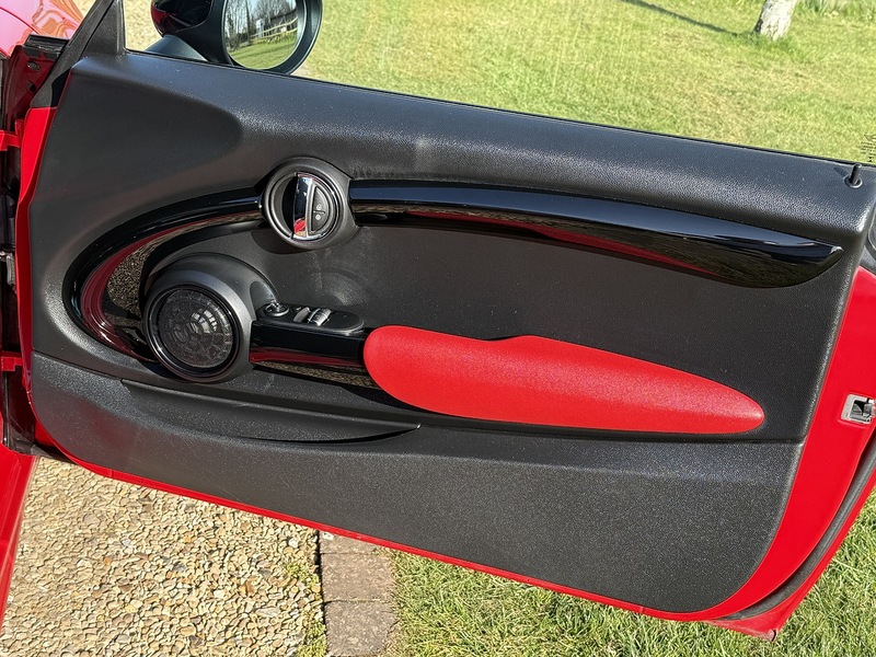 MINI John Cooper Works Hatchback 2.0 Manual Petrol