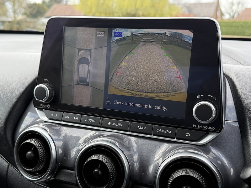 Nissan DIG-T Tekna SUV 1.0 Manual Petrol