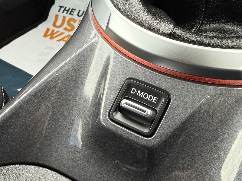 Nissan DIG-T Tekna SUV 1.0 Manual Petrol