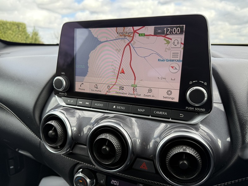 Nissan DIG-T Tekna SUV 1.0 Manual Petrol