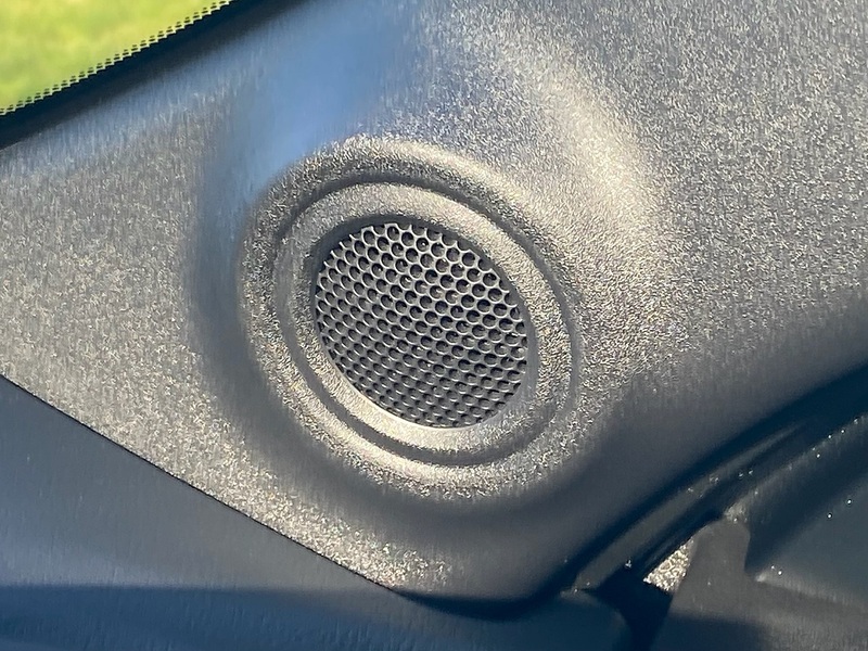 Nissan DIG-T Tekna SUV 1.0 Manual Petrol