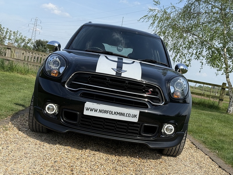 MINI 2.0 Cooper SD SUV 5dr Diesel Manual ALL4 Euro 5 (s/s) (143 ps)