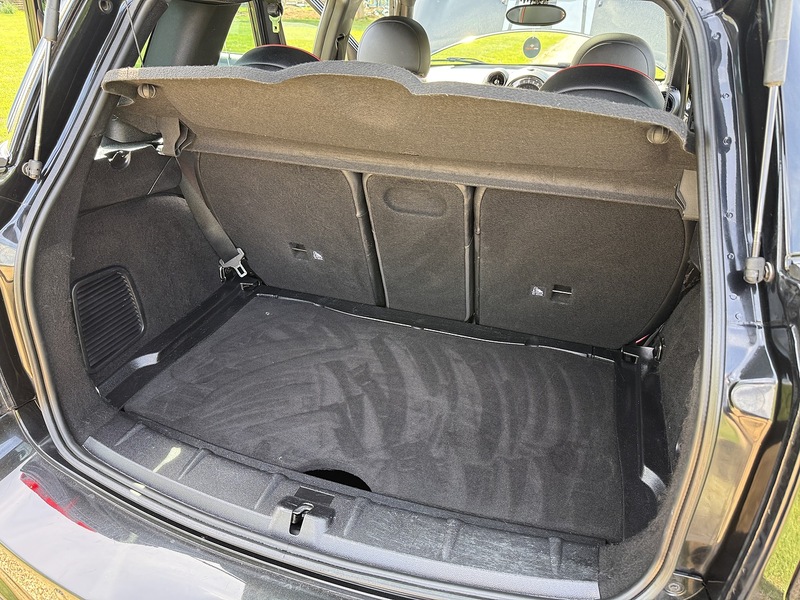 MINI 2.0 Cooper SD SUV 5dr Diesel Manual ALL4 Euro 5 (s/s) (143 ps)