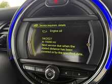 2015 (15) Mini Cooper 3 Door Auto
