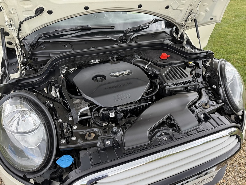 MINI 1.5 Cooper Hatchback 3dr Petrol Auto Euro 6 (s/s) (136 ps)