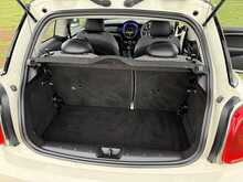 2015 (15) Mini Cooper 3 Door Auto