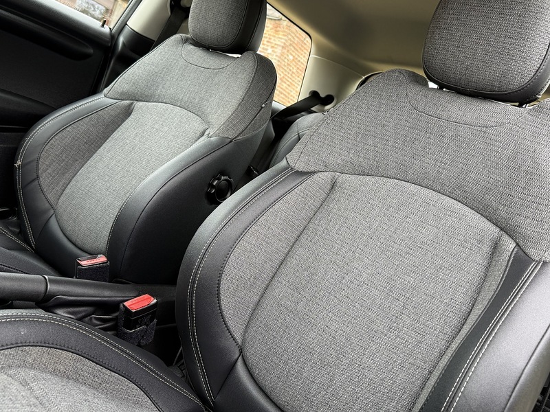 MINI 1.5 Cooper Hatchback 3dr Petrol Auto Euro 6 (s/s) (136 ps)