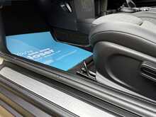 2015 (15) Mini Cooper 3 Door Auto