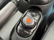2015 (15) Mini Cooper 3 Door Auto