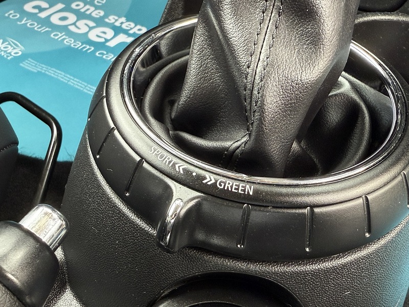 MINI 1.5 Cooper Hatchback 3dr Petrol Auto Euro 6 (s/s) (136 ps)