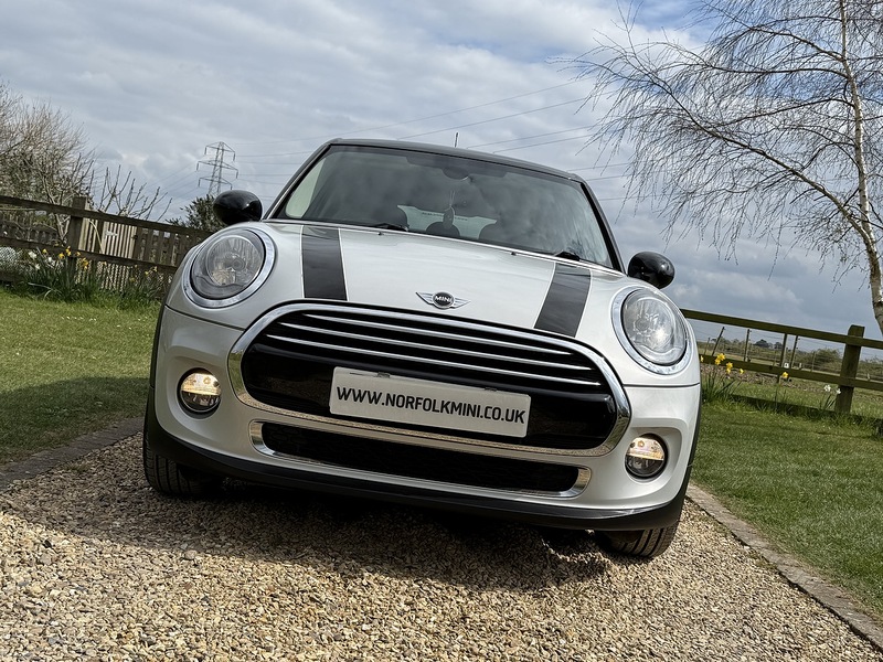MINI 1.5 Cooper Hatchback 5dr Petrol Manual Euro 6 (s/s) (136 ps)